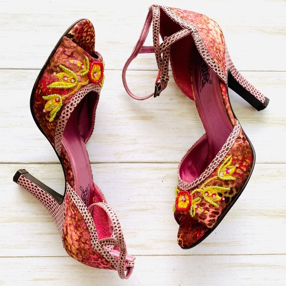 Carlos Santana Shoes - Carlos Santana Saki Beaded High Heels Sz 6.5